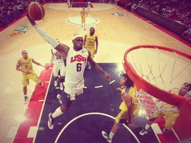 Bir kız basketbol oyuncusu bir erkek basketbol oyuncusunu yenebilir mi?